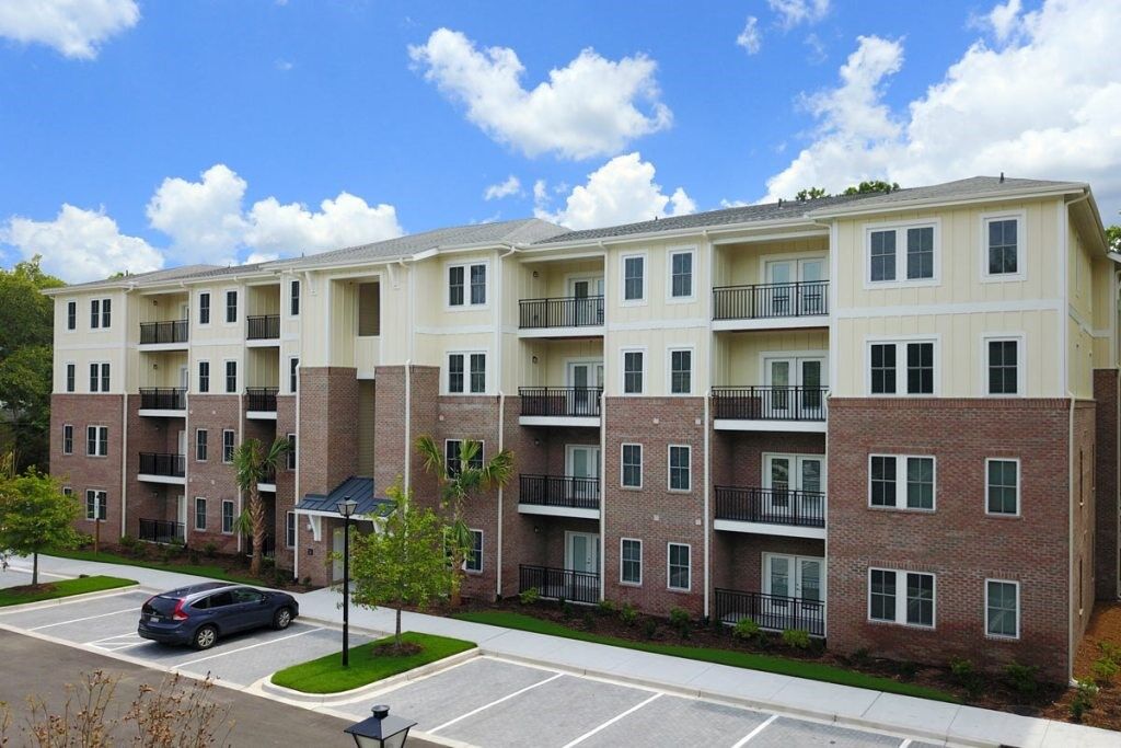 Charthouse Apartments on James Island